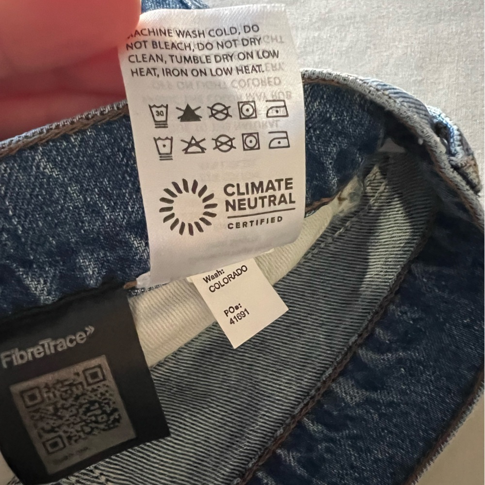 Reformation Charlene Shorts in Colorado - Picture 12 of 12